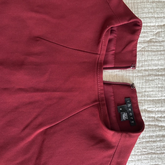 Elegant Burgundy Theory Dress – A Perfect Choice for a Chic Look - Picture 5 of 7